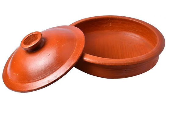 Large size Clay Pot/ Curry Chatti with Clay Lid
